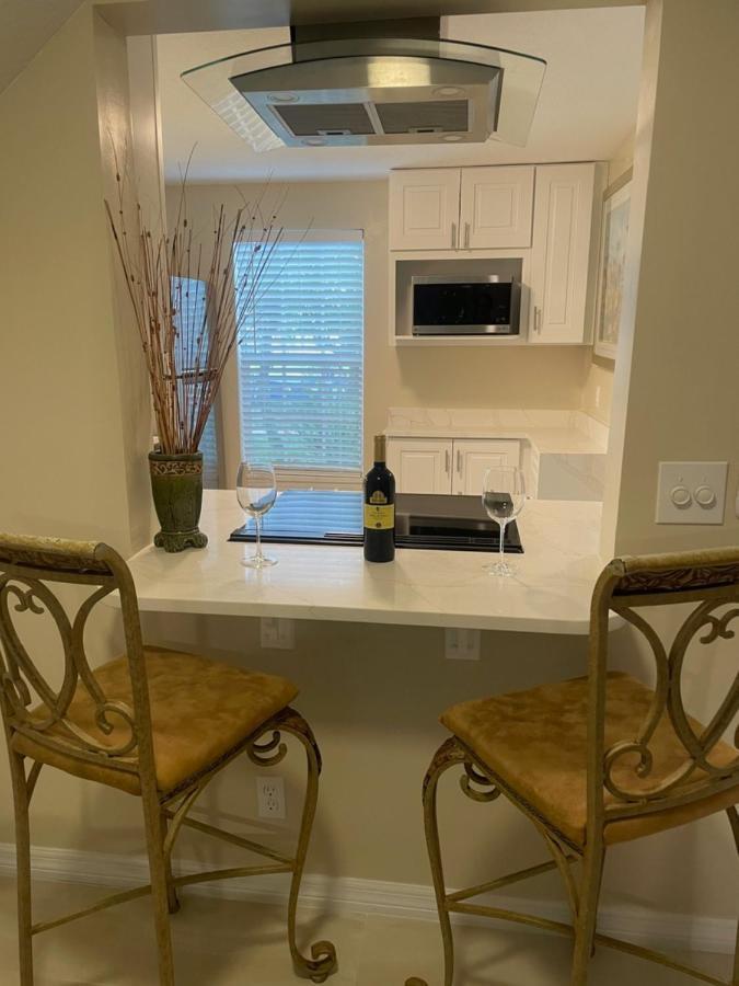 Coastal Townhome In Jupiter 1 Mile To Beach! Екстер'єр фото