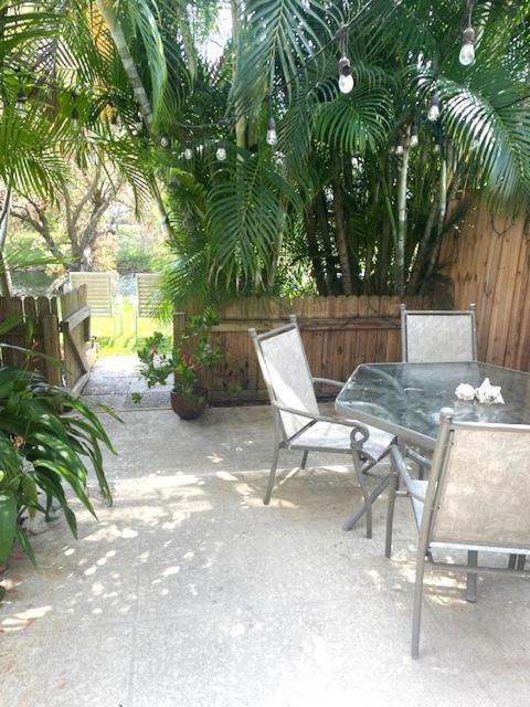 Coastal Townhome In Jupiter 1 Mile To Beach! Екстер'єр фото